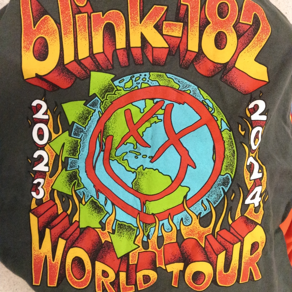 Blink 182 Official' 2023-24 Black Graphic Tour Tee